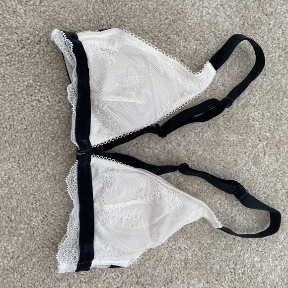 Victoria’s Secret Bralette XS NWOT - Picture 4 of 8